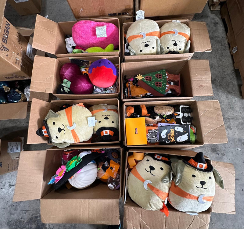 Load image into Gallery viewer, #887 - Halloween Mix Decoration
