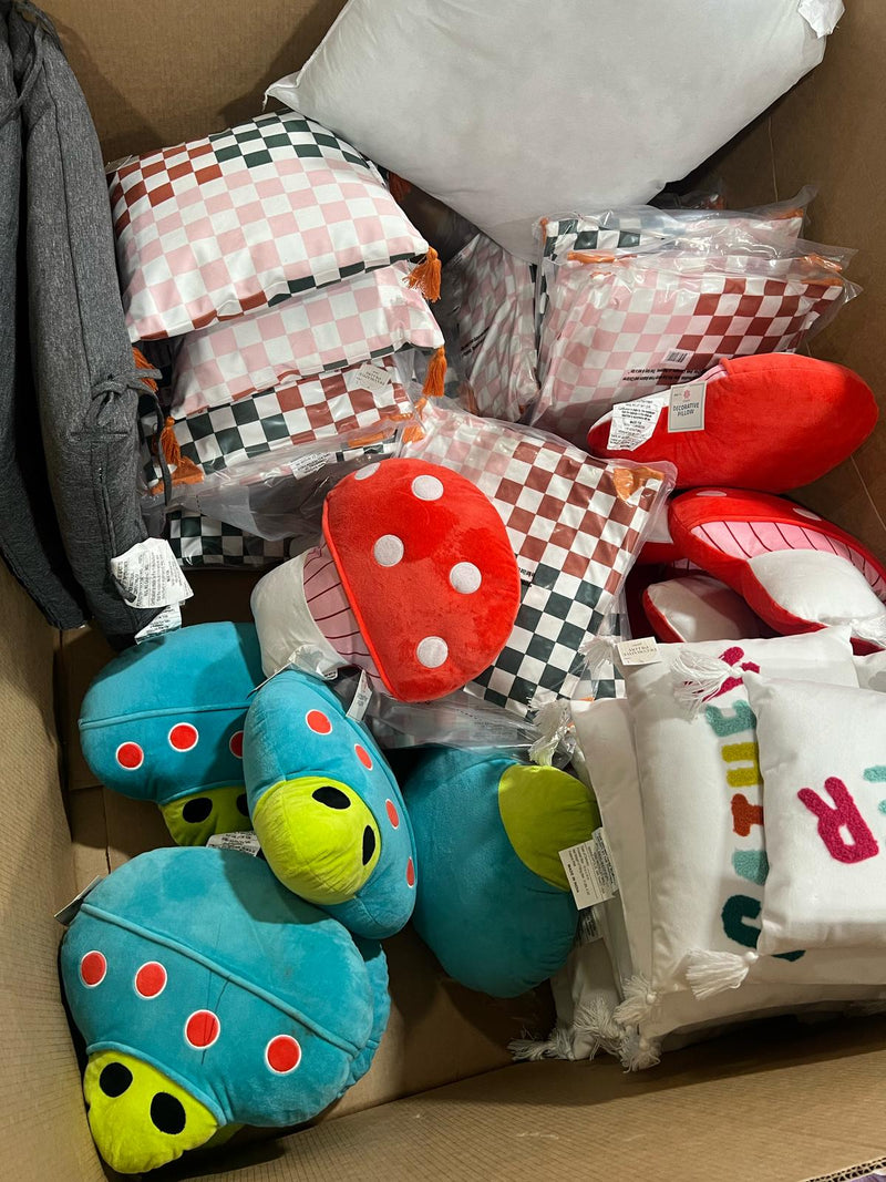 Load image into Gallery viewer, PI1 - Pillow/Home
