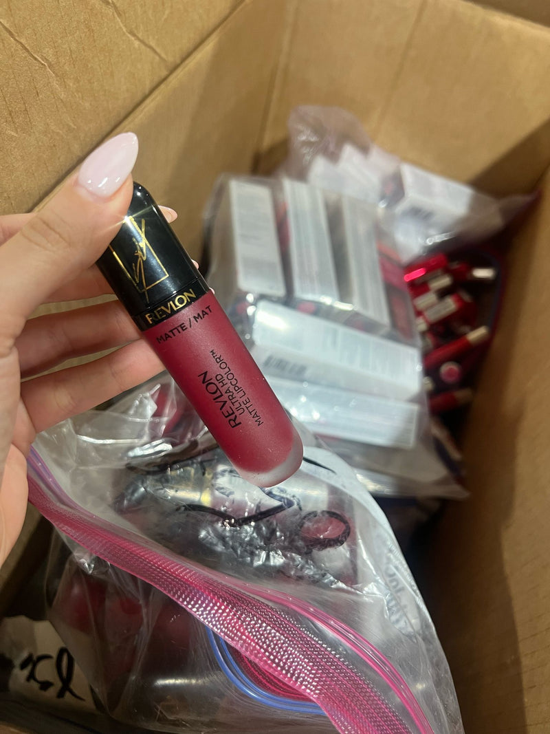 Load image into Gallery viewer, Revlon Makeup Mix #2
