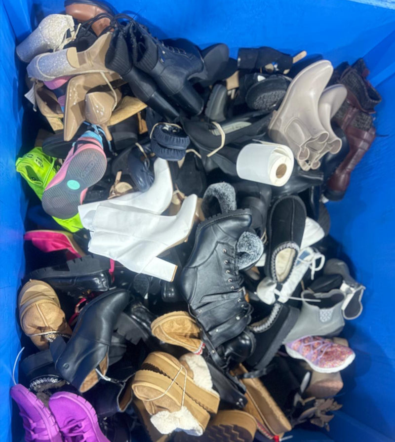 Load image into Gallery viewer, WS4 - Woman&#39;s Shoes
